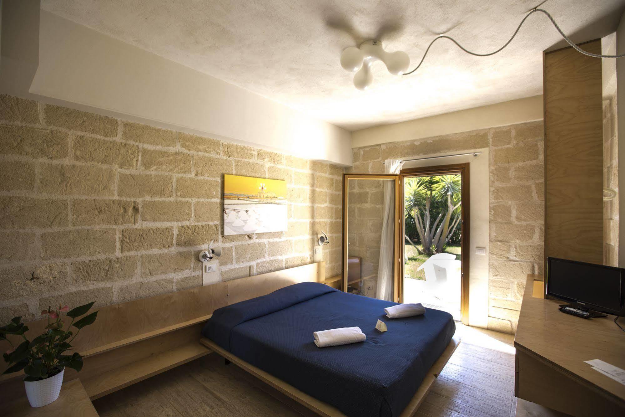 Cave Bianche Hotel Favignana Eksteriør billede